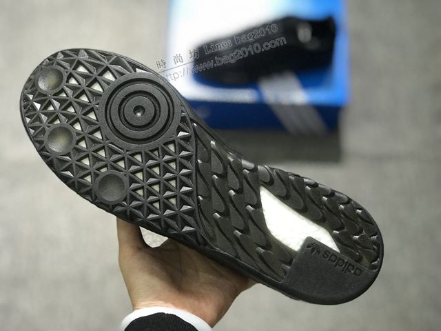 Adidas男鞋 真爆 阿迪達斯三葉草休閒百搭個性板鞋 Adidas男板鞋  hdx13359